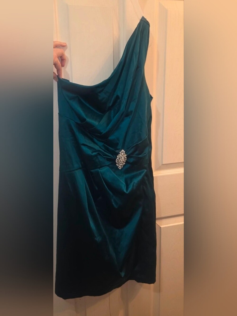 Studio Y Teal One-Shoulder Satin Cocktail Dress with Brooch